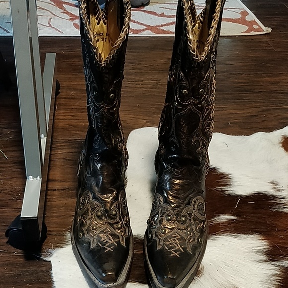 Corral Western Boots - Liked new (used only once) - Picture 3 of 8